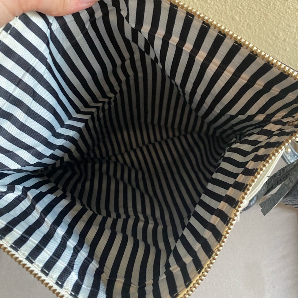 Kate Spade New York| Buttermilk & Black Carmen Southport Avenue Leather - Picture 8 of 12